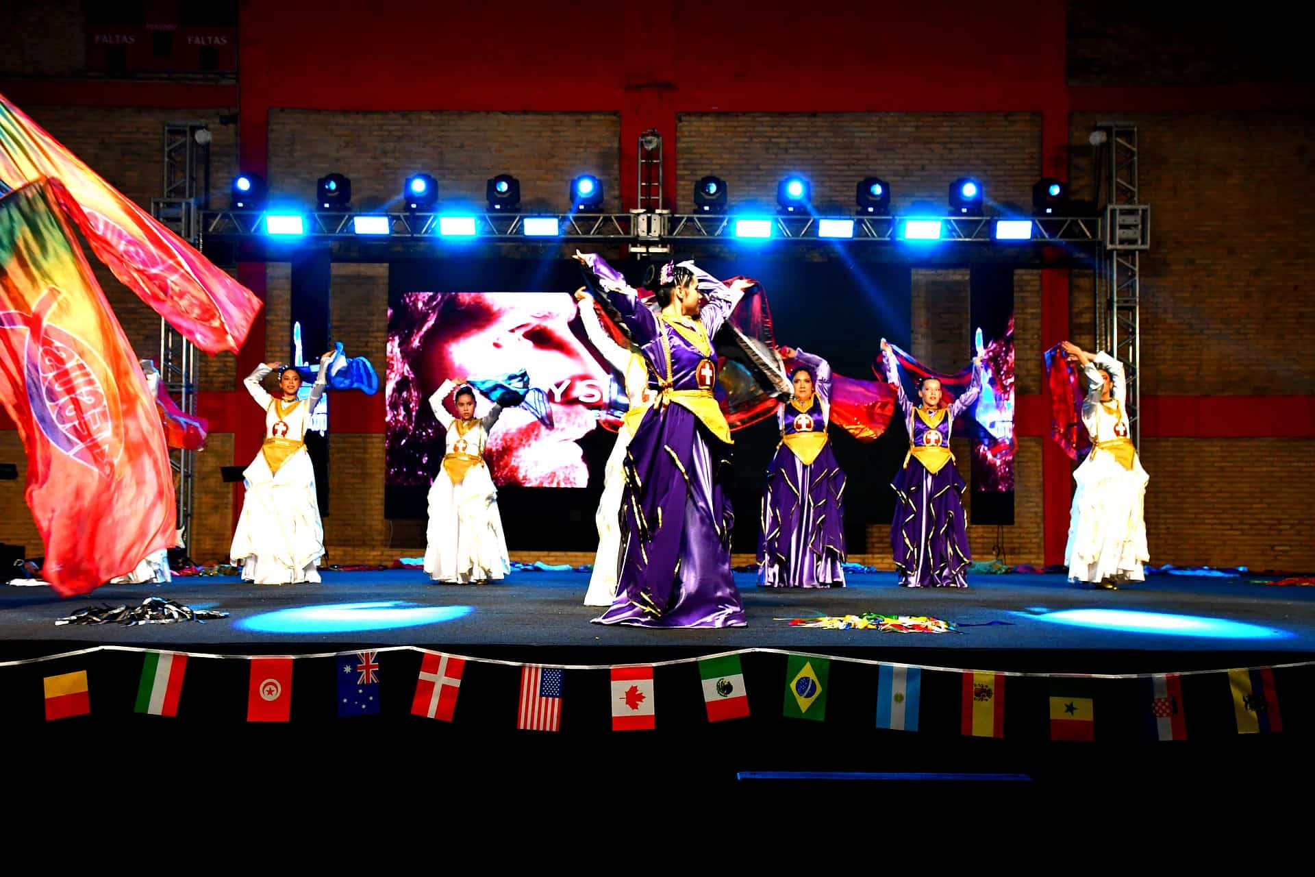 Academia Internacional de Danza Kairos